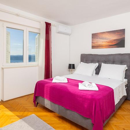 Seaside Apartment Blue Dugi Rat Bagian luar foto