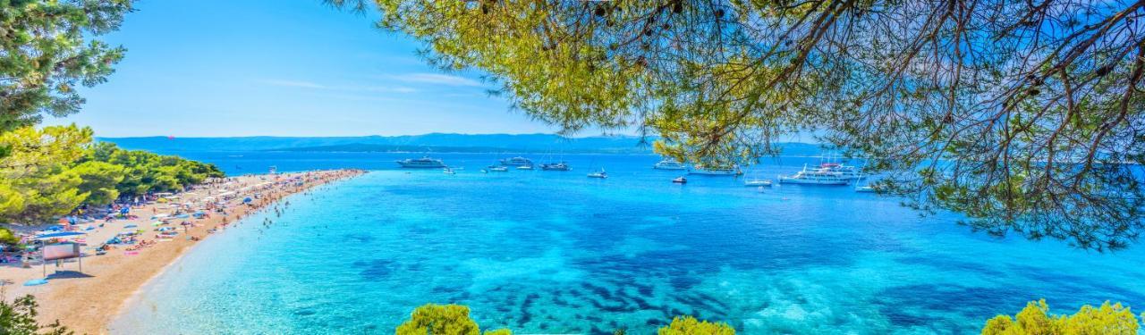 Seaside Apartment Blue Dugi Rat Bagian luar foto